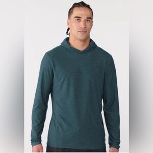 Vuori Strato Tech Hoodie